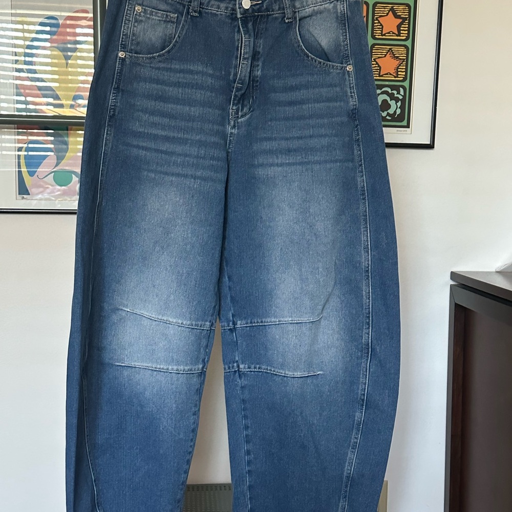 Amazon women's Barrel leg Jeans